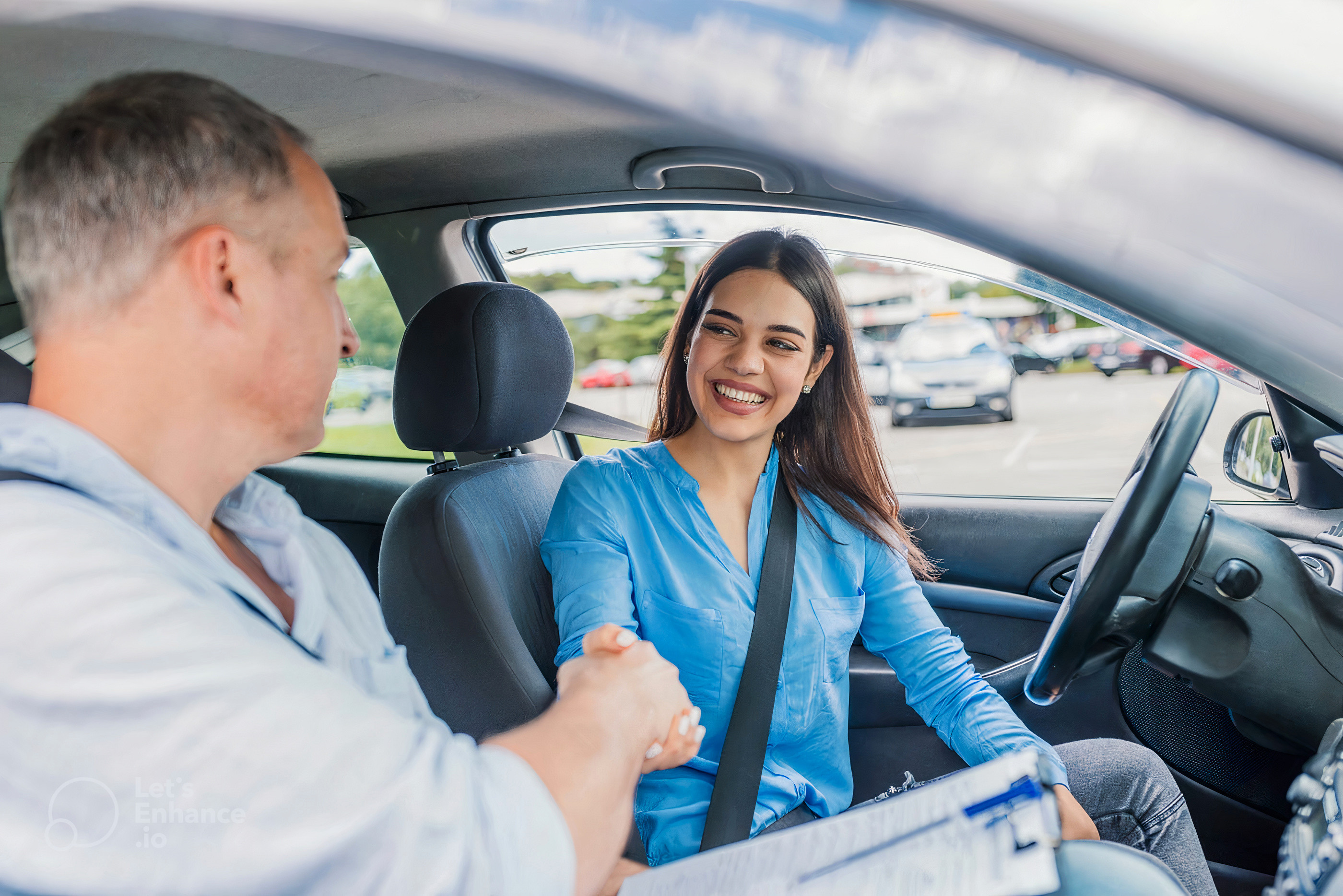 Expert driving instructor conducting a lesson with a student