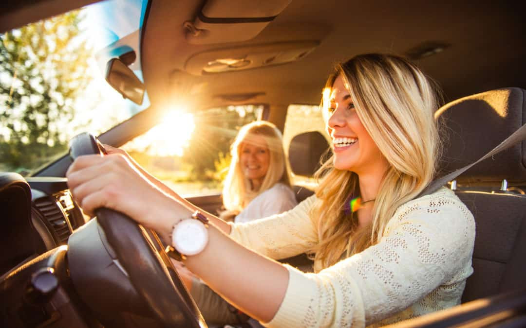 Parent teaching teen to drive safely with Get Drivers Ed's online Parent-Taught Drivers Ed course.