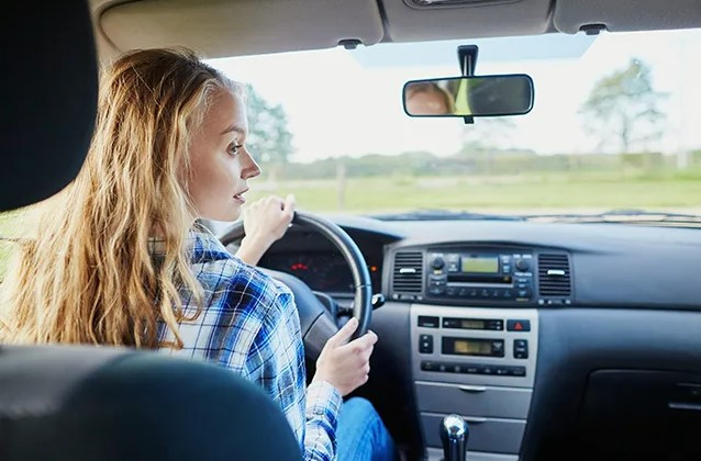 Teen Drivers: Navigating Safety and Responsibility with Get Drivers Ed