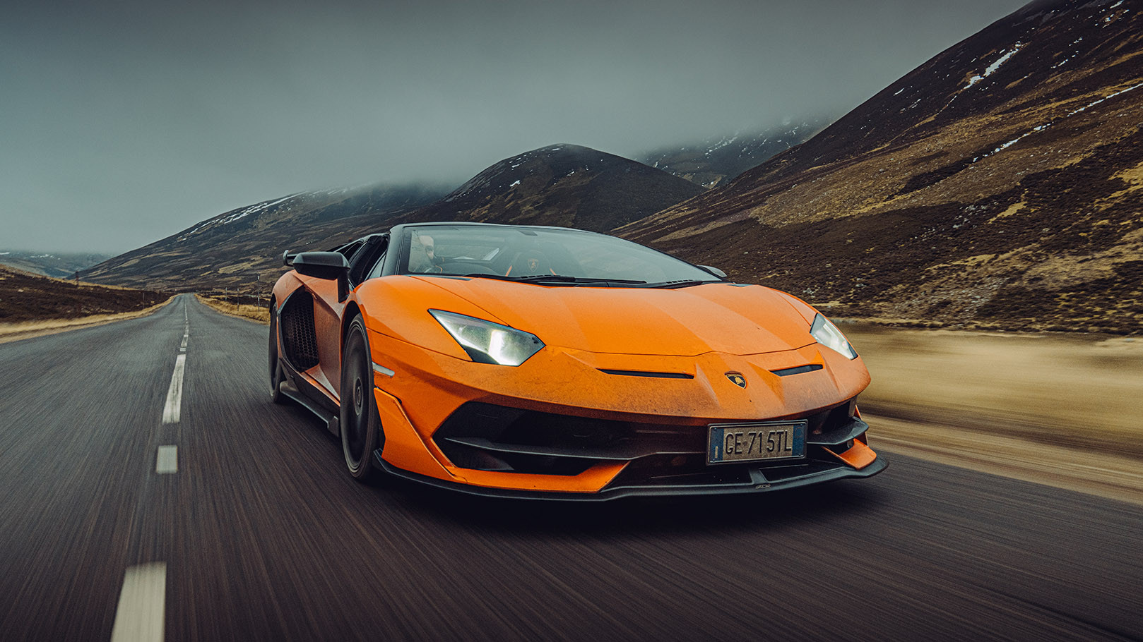 Elegant Lamborghini Aventador in Motion